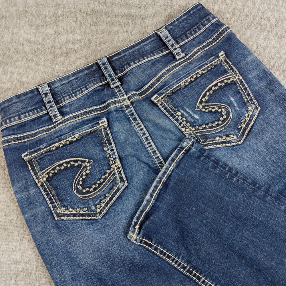 Silver Suki Straight Leg Jeans Women's 33x34 (Fit 33x32) Blue Distressed